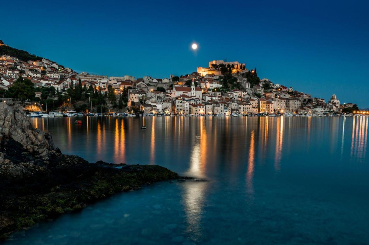 Ojra New Apartment With Seaview Sibenik Bagian luar foto