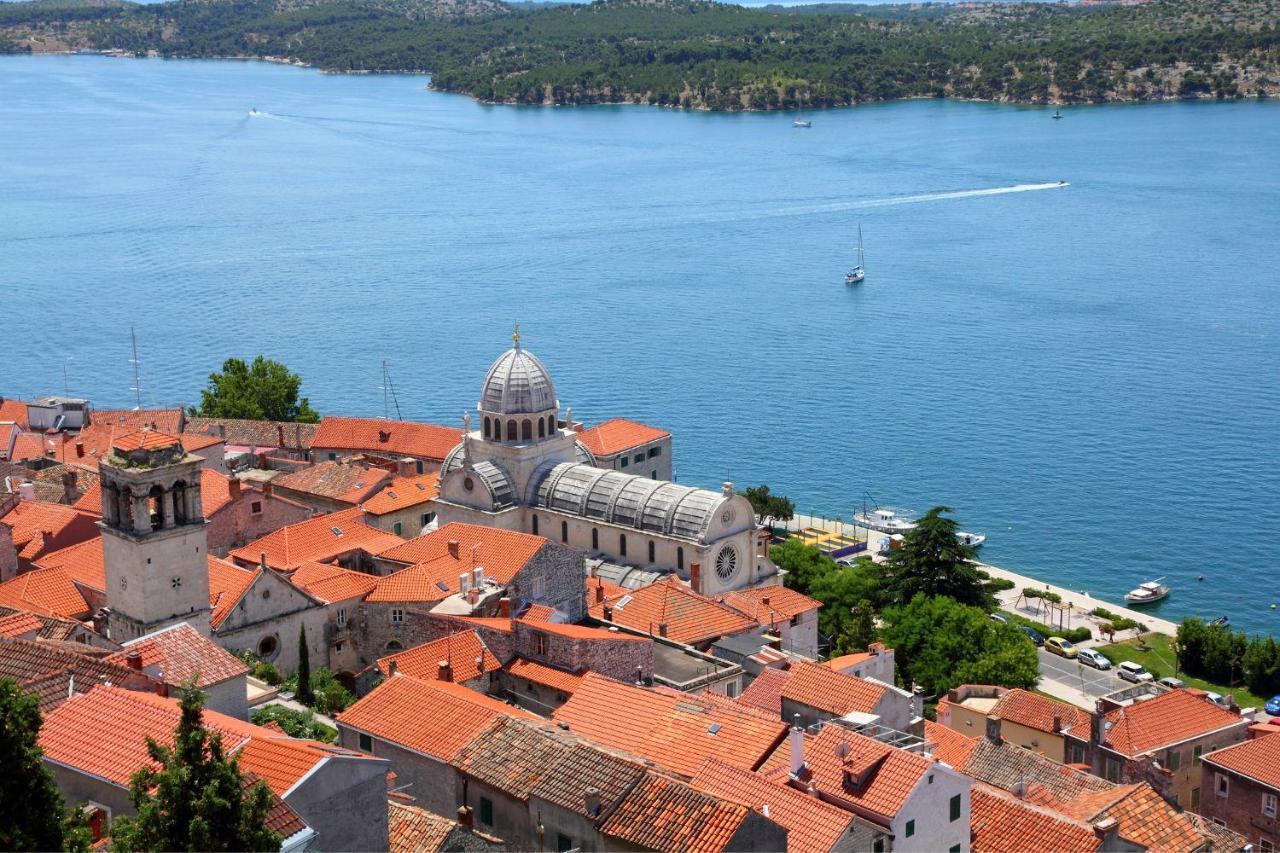 Ojra New Apartment With Seaview Sibenik Bagian luar foto