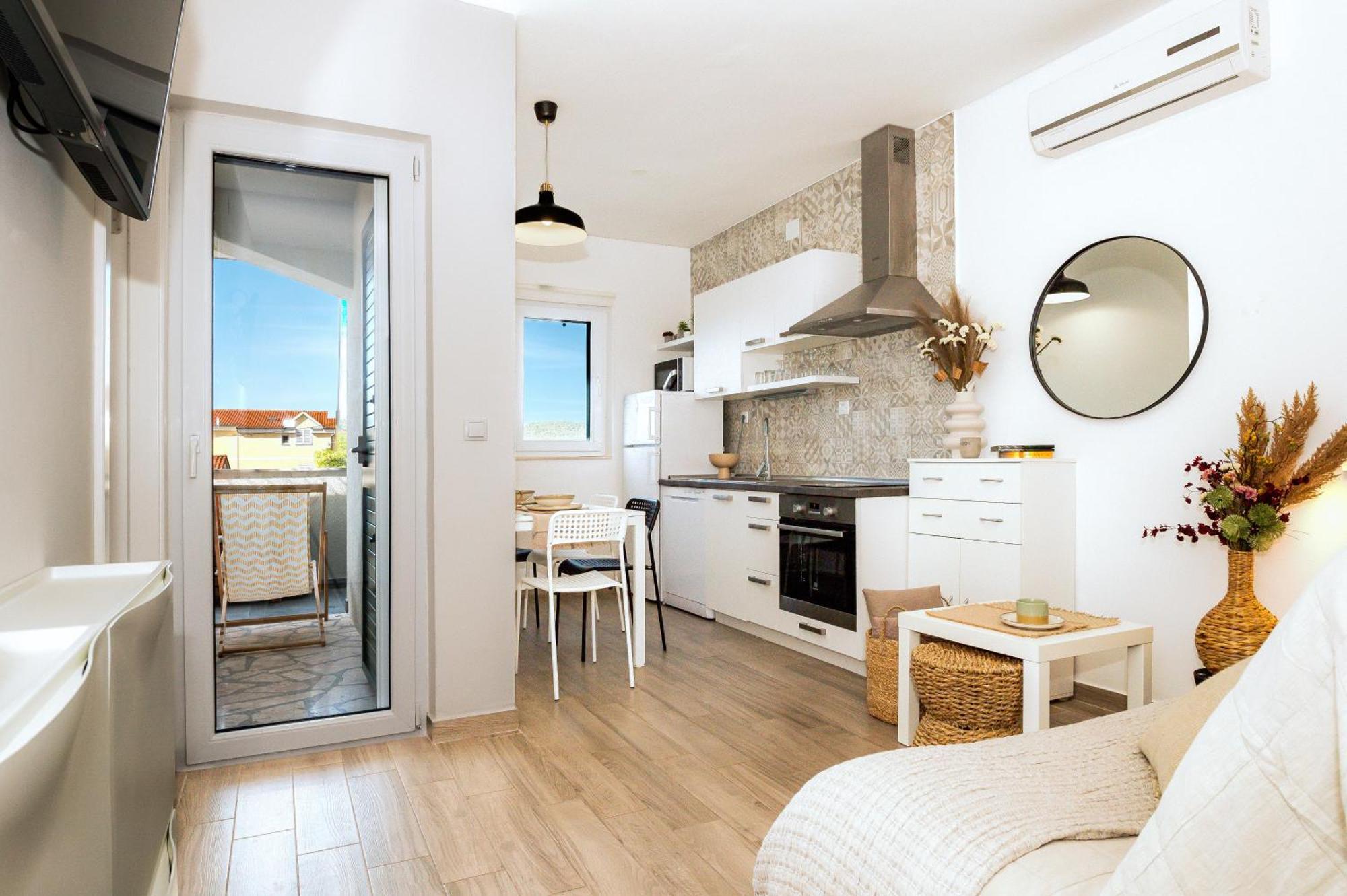 Ojra New Apartment With Seaview Sibenik Bagian luar foto