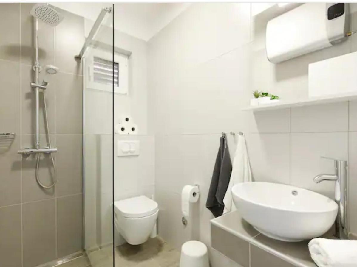 Ojra New Apartment With Seaview Sibenik Ruang foto